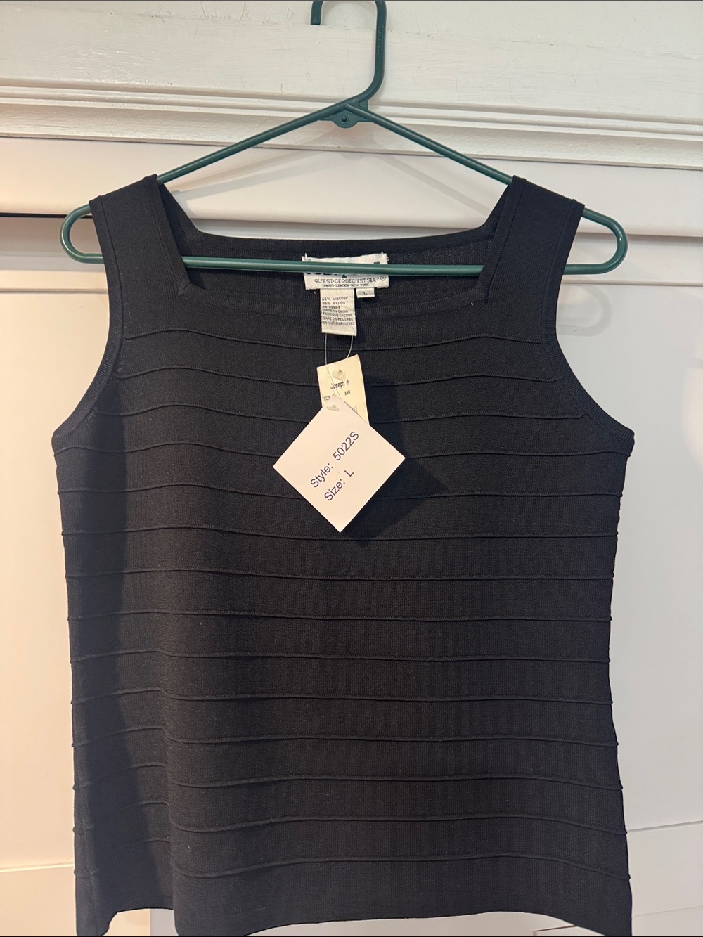 Joseph A vintage Black Sleeveless Ribbed Knit Tank